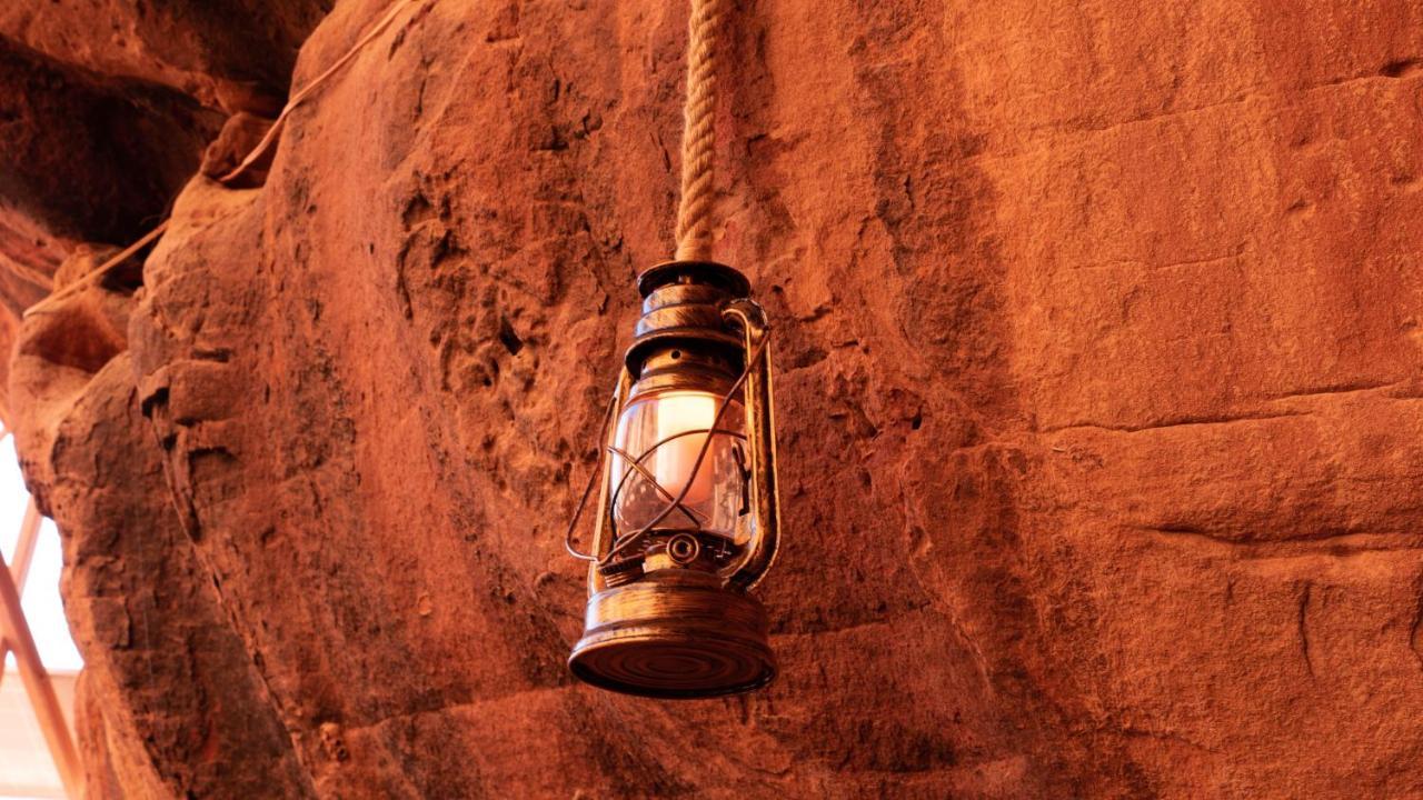 Wadi Rum Meteorite Camp Eksteriør billede