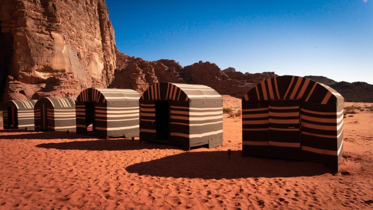 Wadi Rum Meteorite Camp Eksteriør billede